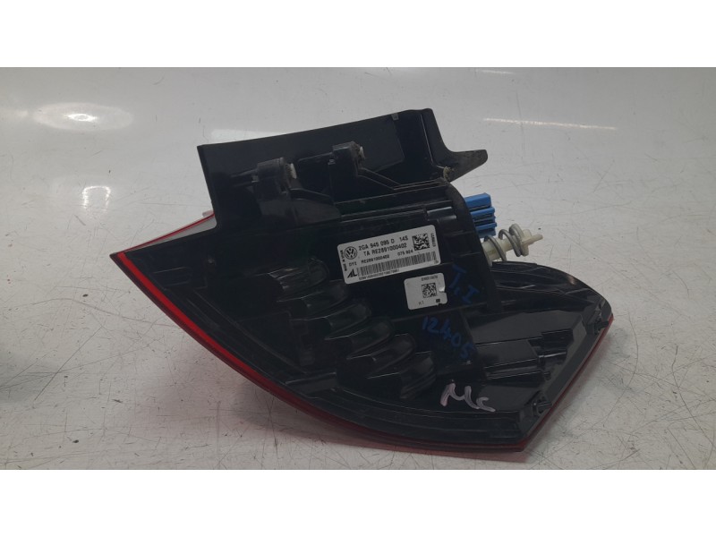 Recambio de piloto trasero izquierdo para volkswagen t-roc (a11, d11) 1.0 tsi referencia OEM IAM 2GA945095D  VG7704064