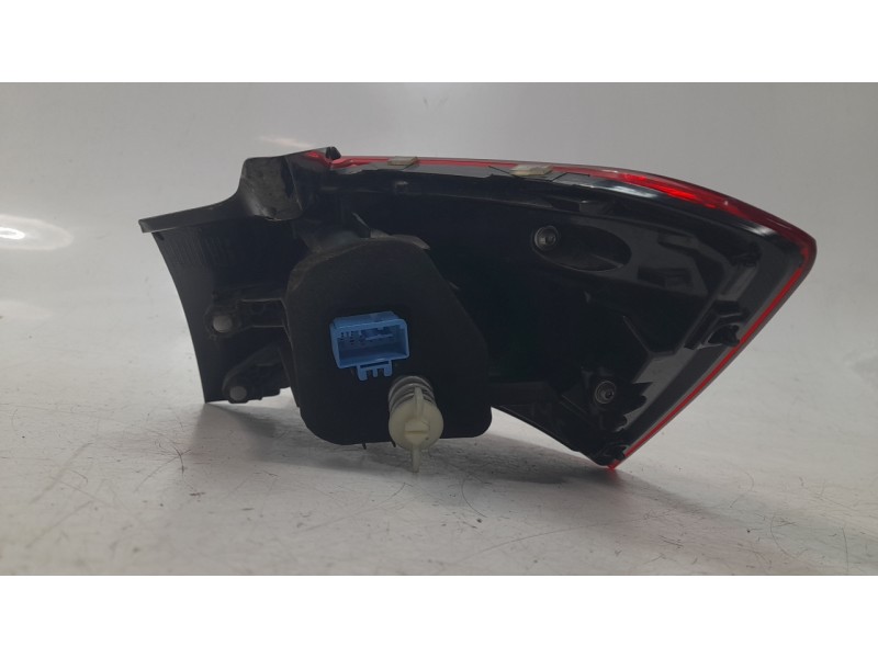Recambio de piloto trasero izquierdo para volkswagen t-roc (a11, d11) 1.0 tsi referencia OEM IAM 2GA945095D  VG7704064