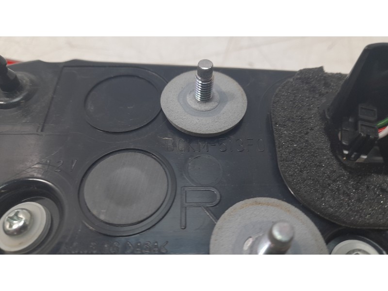 Recambio de piloto trasero derecho interior para mazda 3 sedán 2.5 e-skyactiv-g referencia OEM IAM BGKM513F0  