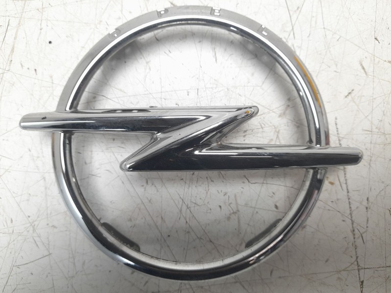 Recambio de moldura para opel corsa f (p2jo) 1.2 (68) referencia OEM IAM 9829801180  