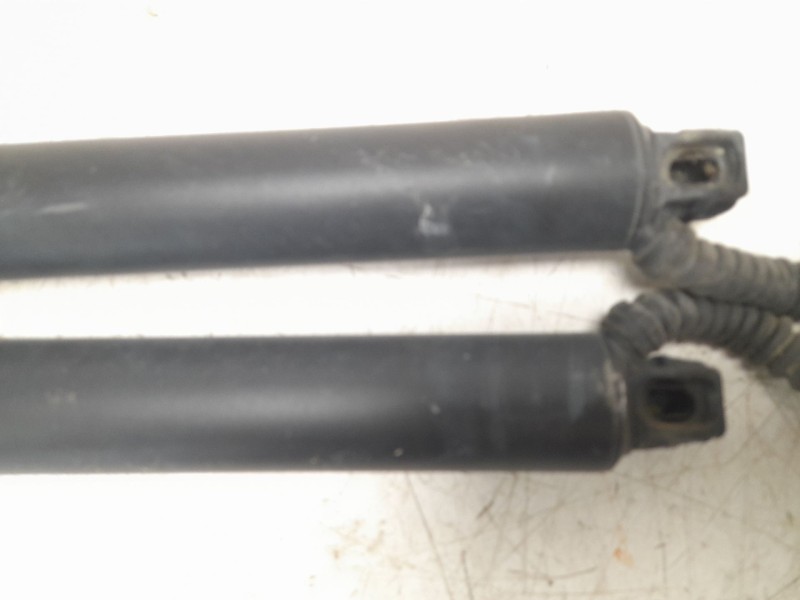 Recambio de amortiguadores maletero / porton para cupra ateca (kh7, khp, kbp) 2.0 tsi 4drive referencia OEM IAM 575827851A 57582