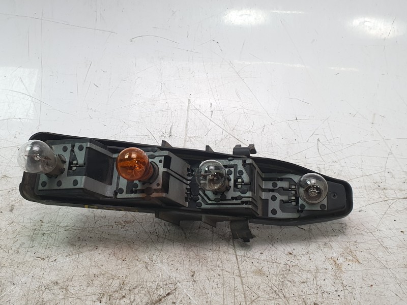 Recambio de portalamparas para renault scénic ii (jm0/1_) 1.9 dci (jm0g, jm12, jm1g, jm2c) referencia OEM IAM 15911900  