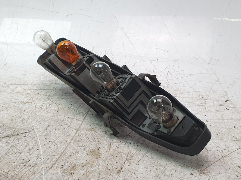 Recambio de portalamparas para renault scénic ii (jm0/1_) 1.9 dci (jm0g, jm12, jm1g, jm2c) referencia OEM IAM 15911900  