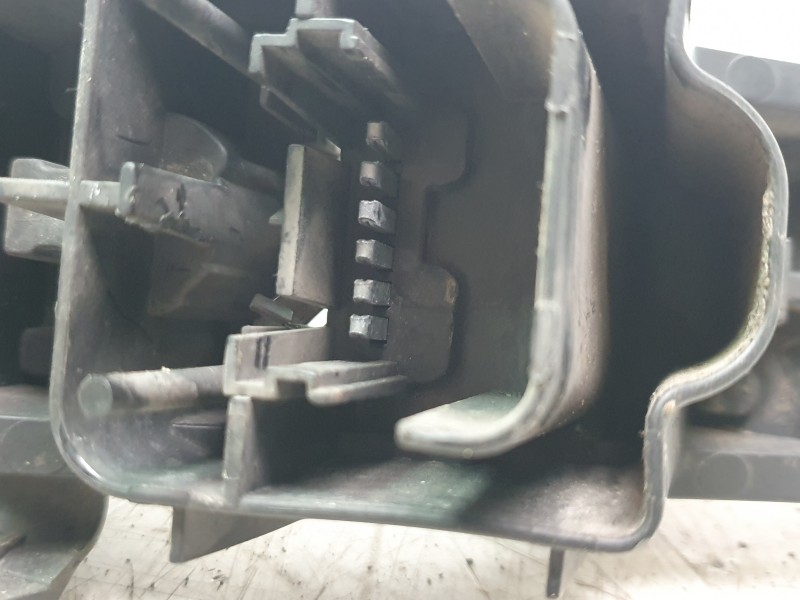 Recambio de portalamparas para renault scénic ii (jm0/1_) 1.9 dci (jm0g, jm12, jm1g, jm2c) referencia OEM IAM 15911900  