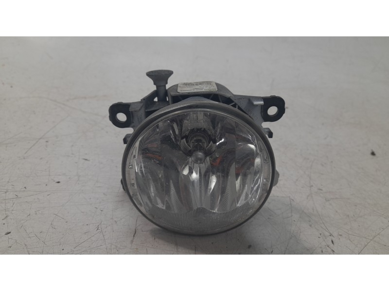 Recambio de faro antiniebla derecho para renault megane iv hatchback (b9a/m/n_) 1.5 dci 110 (b9a3) referencia OEM IAM 261500097R