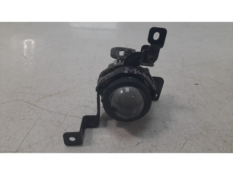 Recambio de faro antiniebla izquierdo para kia rio iv (yb, sc, fb) 1.25 referencia OEM IAM 92201H8000  108552204/13441201/768010