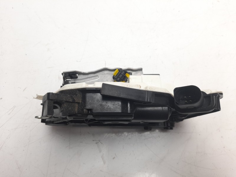 Recambio de cerradura puerta trasera derecha para seat ibiza (6p1) style referencia OEM IAM 6J0839016F CRDVW1110 