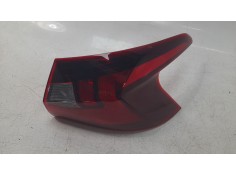 PILOTO TRASERO DERECHO 92402Q0000 