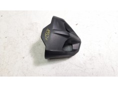 Recambio de moldura para bmw f 900 r referencia OEM IAM 18518358802  