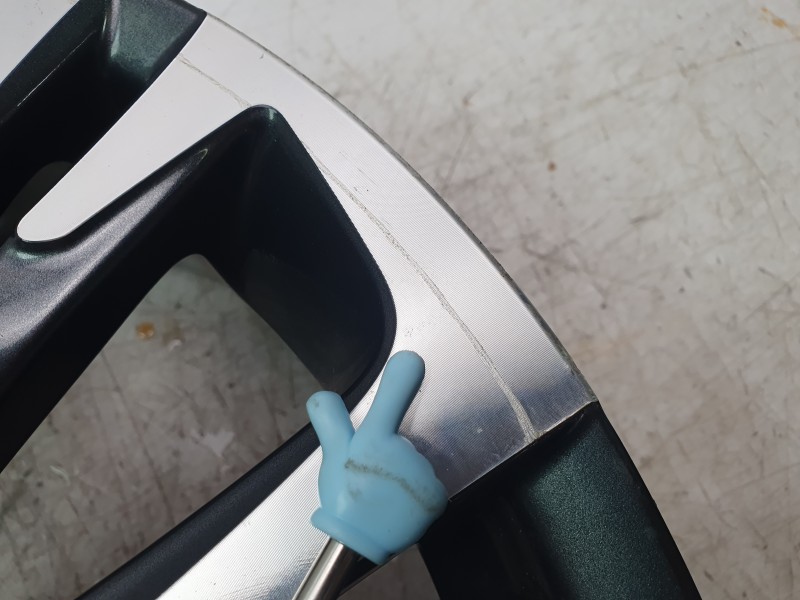 Recambio de llanta para toyota yaris cross (mxp_) 1.5 hybrid (mxpj10) referencia OEM IAM 426110DK90  