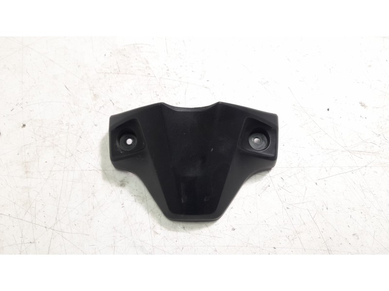 Recambio de moldura para honda cb 1000 sp referencia OEM IAM 64215MLLD00  
