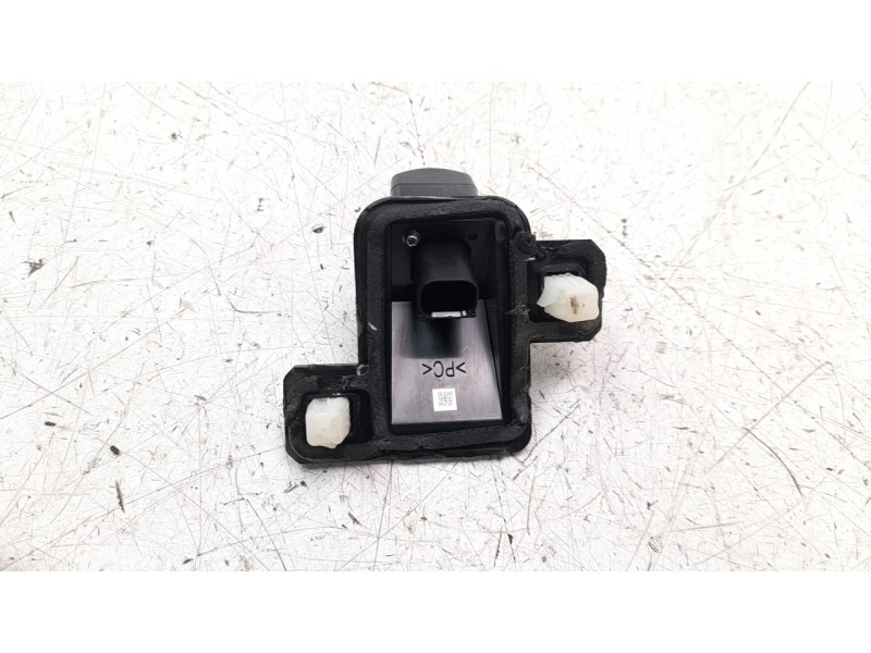 Recambio de camara vision trasera para toyota prius+ advance referencia OEM IAM 8679047060  