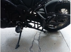 Recambio de caballete central para benelli trk 702x referencia OEM IAM   