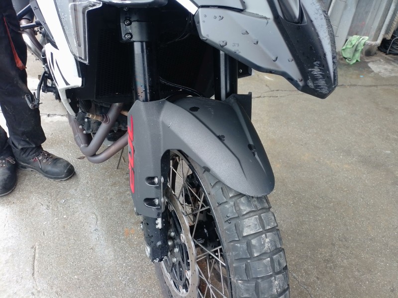 Recambio de guardabarros para benelli trk 702x referencia OEM IAM   