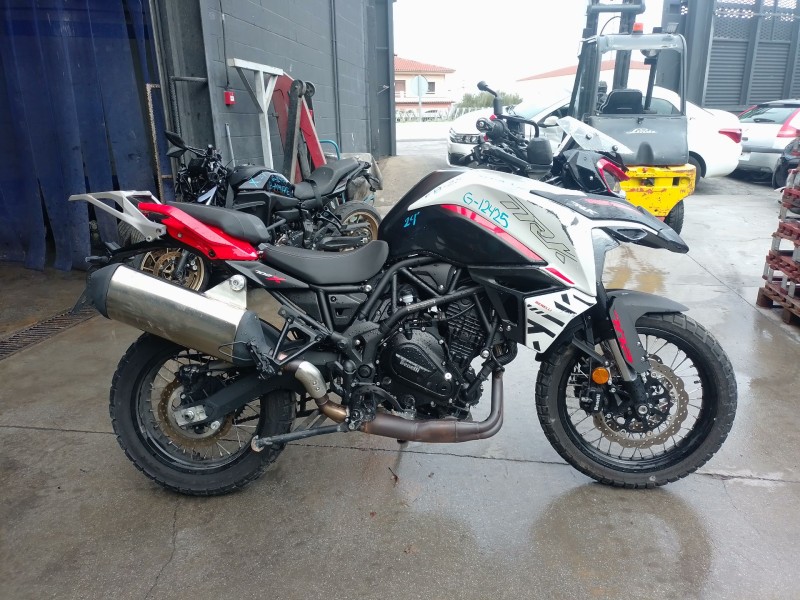 benelli trk del año 2024