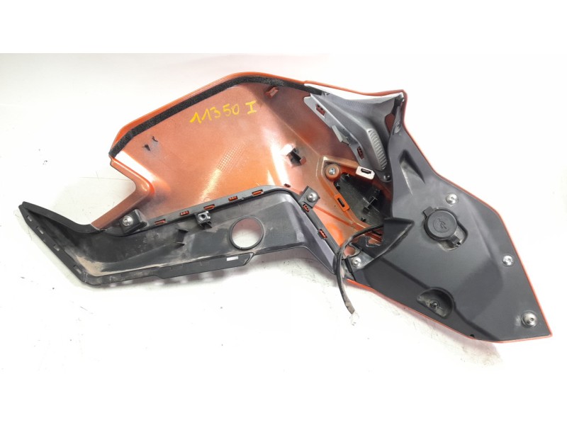 Recambio de carenado delantero izquierdo para zontes motorcycles zt125 zt 125-u referencia OEM IAM 4041201066052  