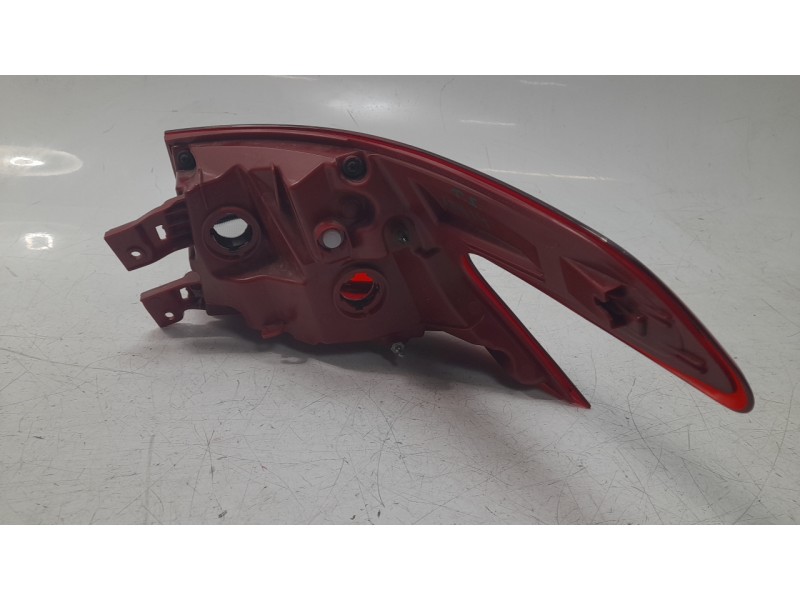 Recambio de piloto trasero izquierdo para hyundai i20 iii (bc3, bi3) 1.0 t-gdi referencia OEM IAM 92401Q0000  108405951