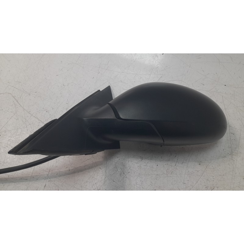 Recambio de retrovisor izquierdo para seat ibiza iii (6l1) 1.9 sdi referencia OEM IAM 6L1857507T9B9  24852131/ST0337114