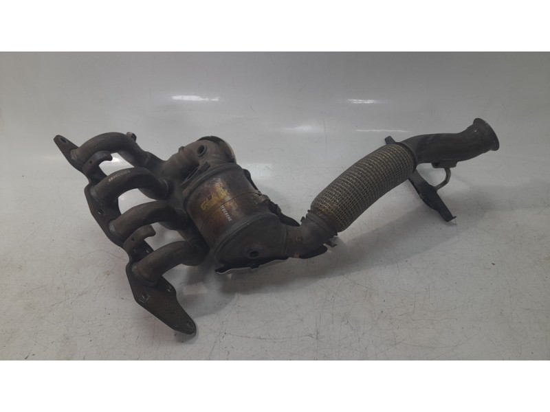 Recambio de colector escape para ford kuga hybrid st-line x referencia OEM IAM GMV7D  