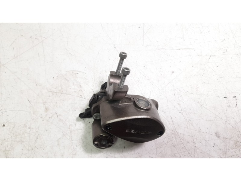 Recambio de bomba freno para zontes motorcycles zt125 zt 125-u referencia OEM IAM 1100300044000  