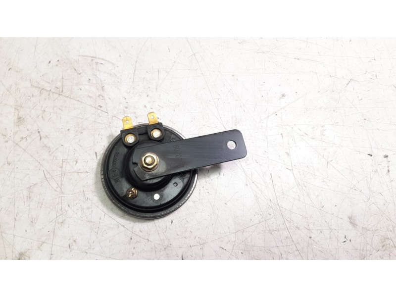 Recambio de claxon para zontes motorcycles zt125 zt 125-u referencia OEM IAM 1184200004000  