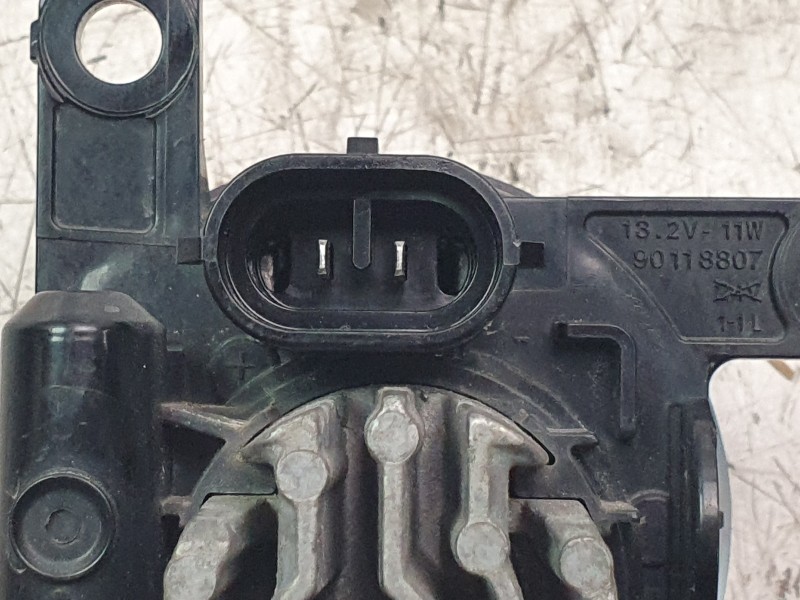 Recambio de faro antiniebla izquierdo para opel corsa f (p2jo) 1.2 (68) referencia OEM IAM 13497329  