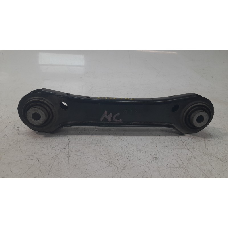 Recambio de brazo suspension trasero derecho para bmw x1 (e84) sdrive 18 d referencia OEM IAM 33326782237 33326782238 IR2181/BR2