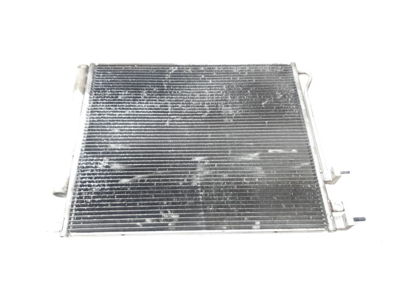 Recambio de condensador / radiador aire acondicionado para ssangyong xlv suv e-xgi 160 referencia OEM IAM 6840035000  350730