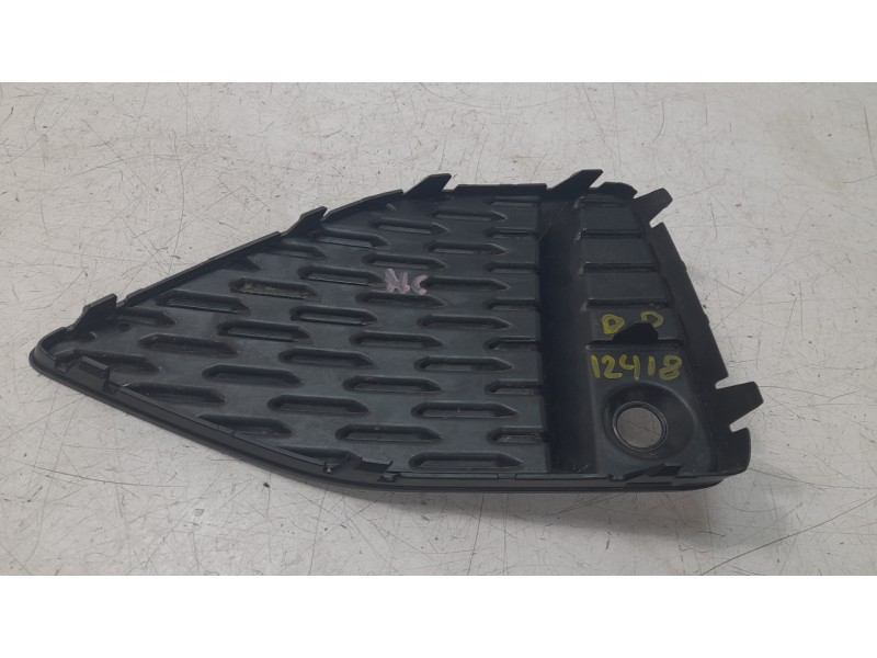 Recambio de moldura para audi q2 (gab, gag) 30 tdi referencia OEM IAM 81A807682R  