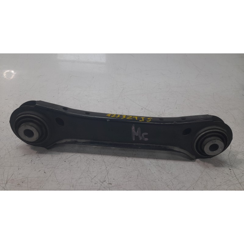 Recambio de brazo suspension trasero izquierdo para bmw x1 (e84) sdrive 18 d referencia OEM IAM 33326782237 33326782238 IR2181/B