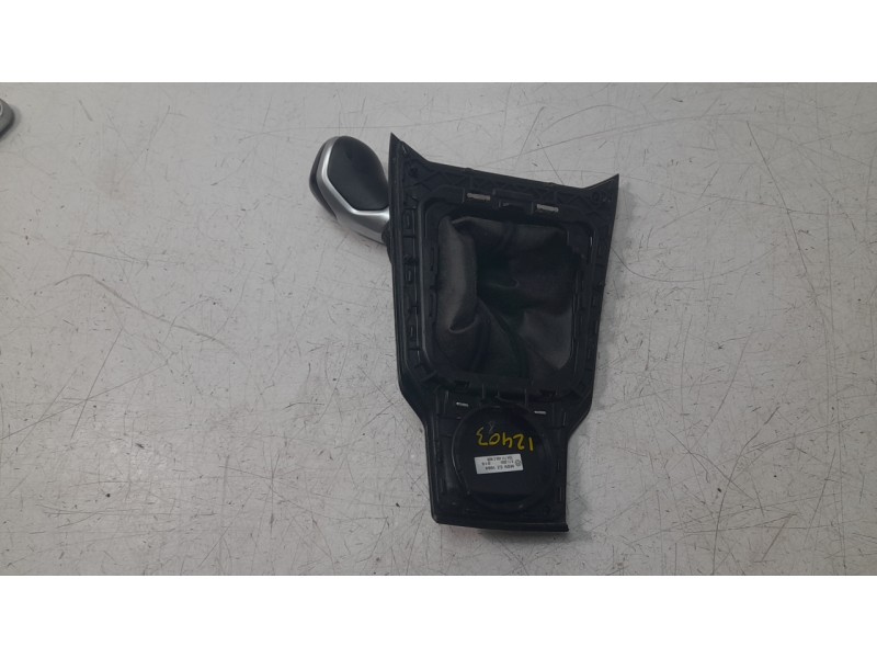 Recambio de pomo palanca cambio para volkswagen t-roc (a11, d11) 1.0 tsi referencia OEM IAM 2GA711456C  