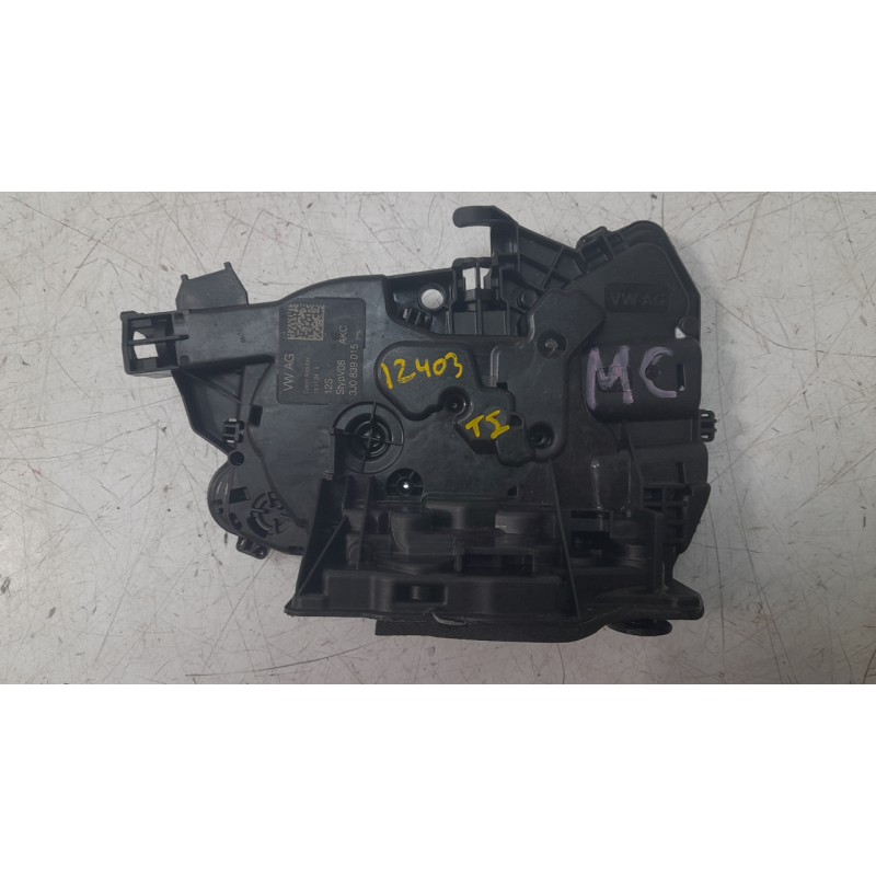 Recambio de cerradura puerta trasera izquierda para volkswagen t-roc (a11, d11) 1.0 tsi referencia OEM IAM 3J0839015  