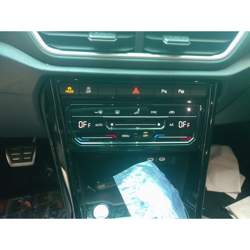 Recambio de mando climatizador para volkswagen t-roc (a11, d11) 2.0 tdi referencia OEM IAM   