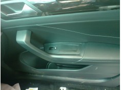 MANDO ELEVALUNAS DELANTERO DERECHO 