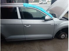 PUERTA DELANTERA DERECHA 