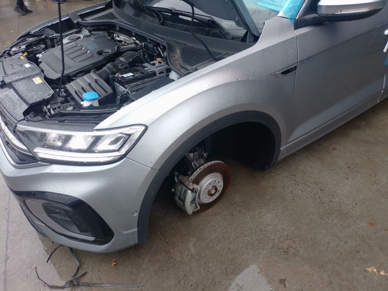 Recambio de brazo suspension inferior delantero izquierdo para volkswagen t-roc (a11, d11) 2.0 tdi referencia OEM IAM   