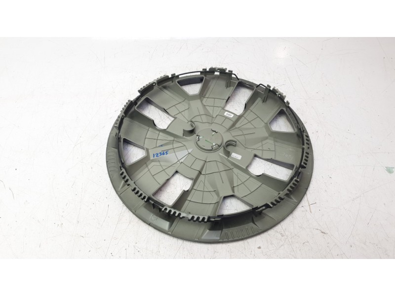 Recambio de tapacubos para dacia spring referencia OEM IAM 403152645R  