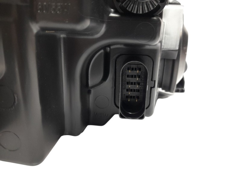 Recambio de faro izquierdo para volkswagen polo (6r1) referencia OEM IAM 6R1941015E 10123471004 10123471004/VG0234814/11914303/2