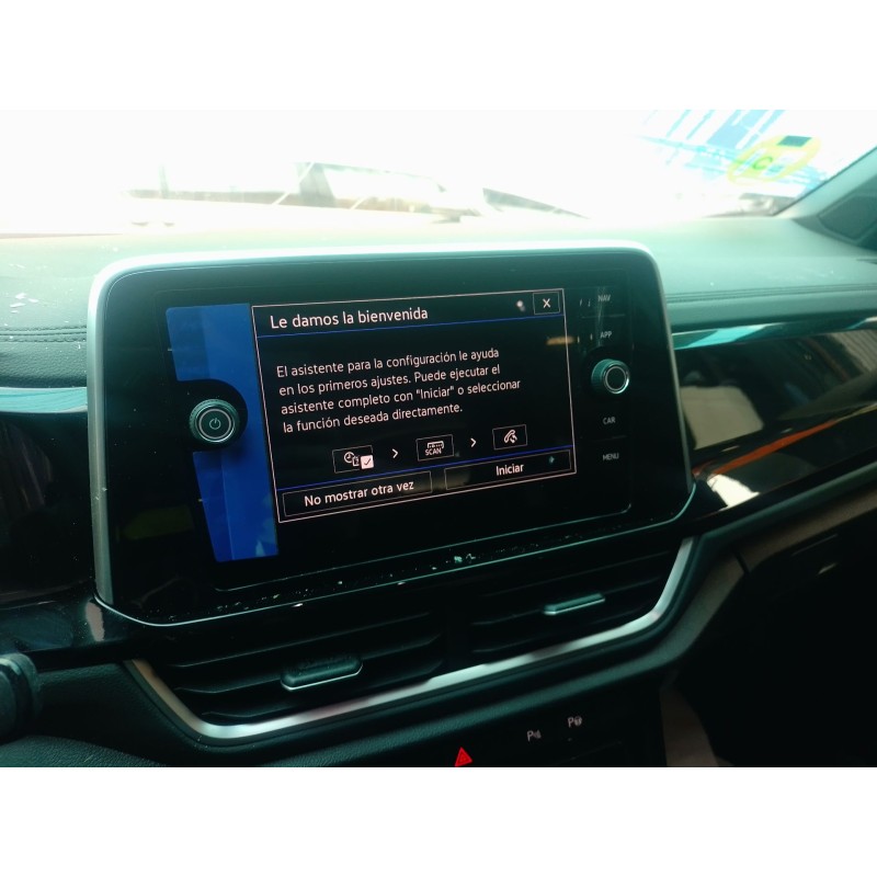 Recambio de pantalla multifuncion para volkswagen t-roc (a11, d11) 2.0 tdi referencia OEM IAM   