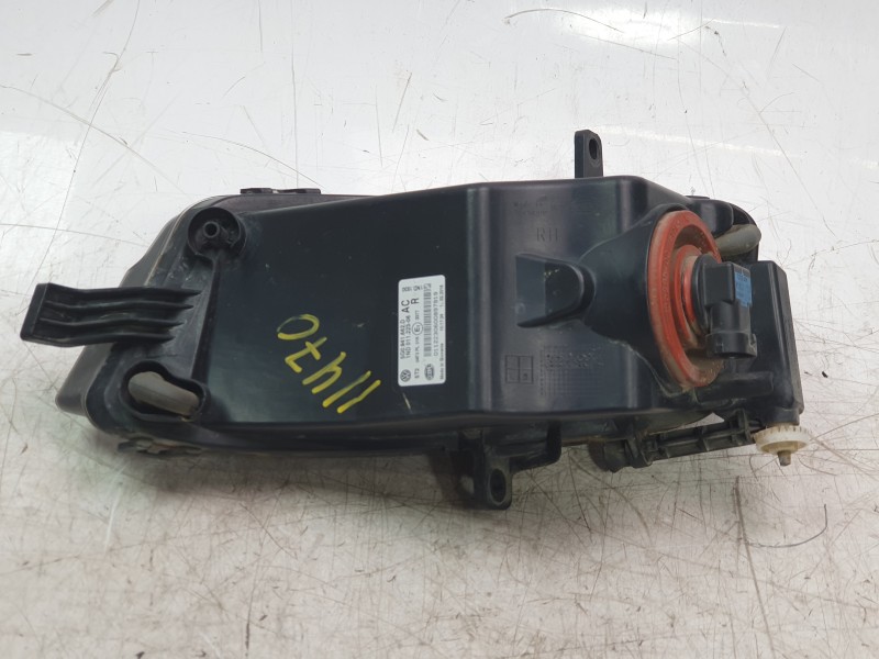 Recambio de faro antiniebla trasero derecho para volkswagen golf vii lim. (5g1) 1.6 16v tdi dpf referencia OEM IAM 5G0941662D 1N