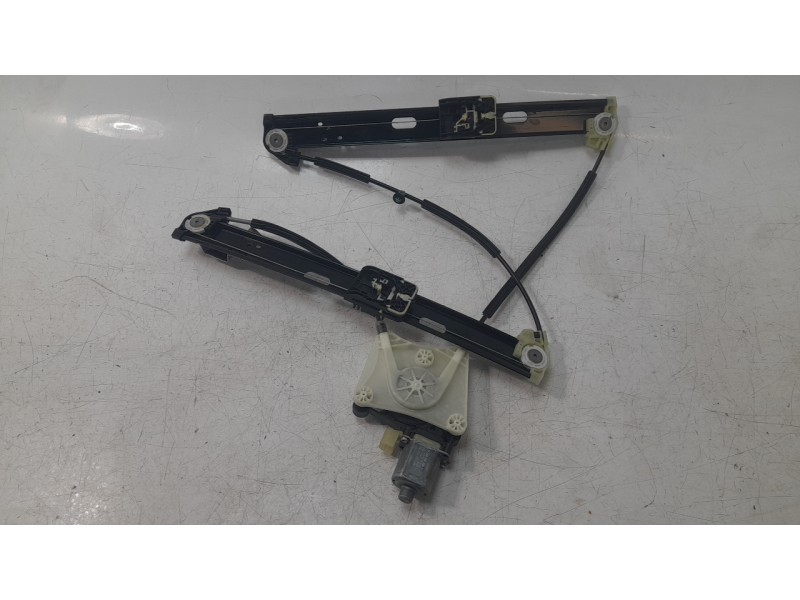 Recambio de elevalunas delantero derecho para volkswagen t-roc (a11, d11) 1.0 tsi referencia OEM IAM 2GA837462F  113190/VG770W00