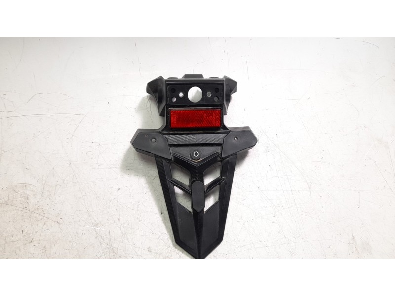 Recambio de portamatriculas para honda cb 750 hornet referencia OEM IAM 80100MKPD00ZA  