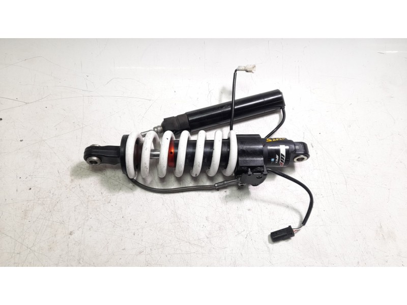 Recambio de amortiguador trasero para ktm super adventure 1290 super adventure s referencia OEM IAM 01181U2601  