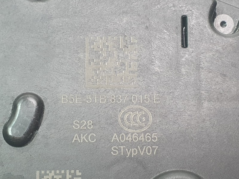 Recambio de cerradura puerta delantera izquierda para volkswagen touran (5t1) 2.0 tdi referencia OEM IAM 5TB837015E  