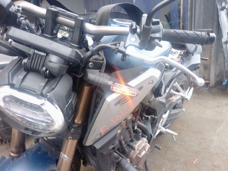 Recambio de piloto delantero izquierdo para honda cb (501cc - ) cb 650 r (rh08, rh02) referencia OEM IAM   