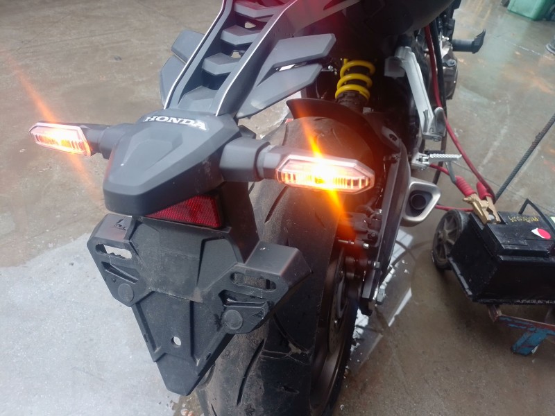 Recambio de piloto trasero derecho para honda cb (501cc - ) cb 650 r (rh08, rh02) referencia OEM IAM   