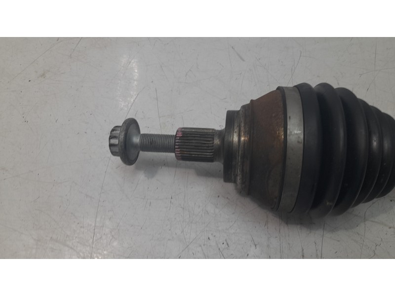 Recambio de transmision delantera derecha para volkswagen t-roc (a11, d11) 1.0 tsi referencia OEM IAM 5WA407272B  