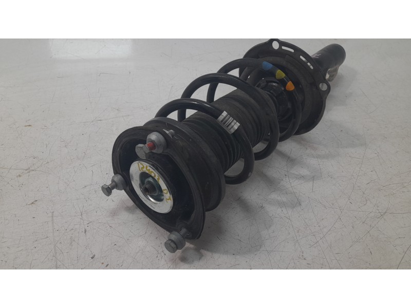 Recambio de amortiguador delantero izquierdo para volkswagen t-roc (a11, d11) 1.0 tsi referencia OEM IAM 5Q0413031  