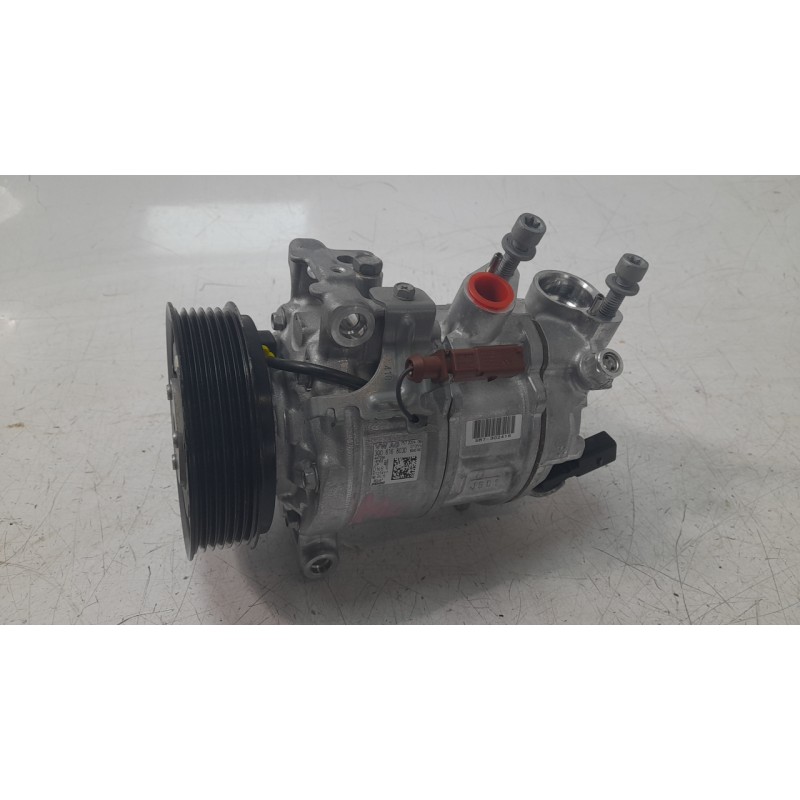 Recambio de compresor aire acondicionado para volkswagen t-roc (a11, d11) 1.0 tsi referencia OEM IAM 3Q0816803D  CAF260137VW/320