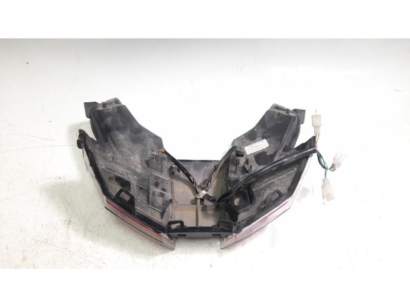 Recambio de luz central de freno para mitt 330 gts 330 gts referencia OEM IAM 2019Y08M25D  